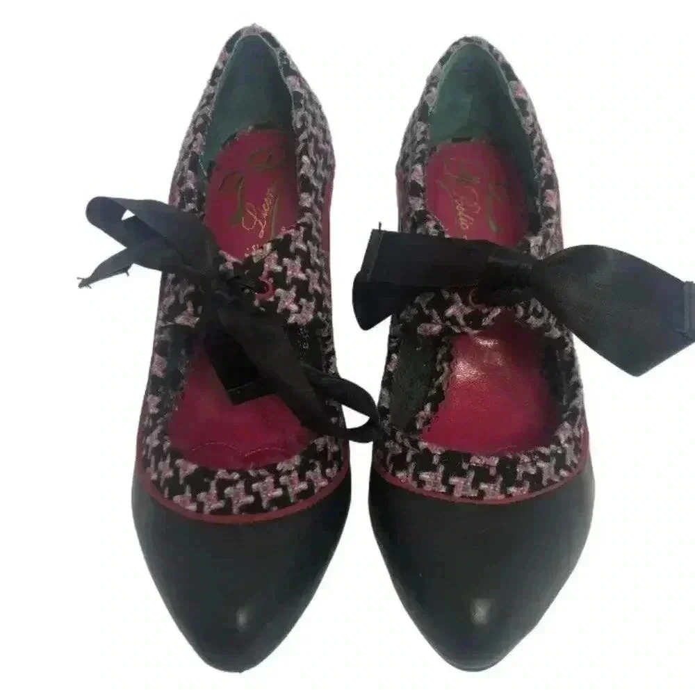 Poetic License Mary Jane Tweed Heels Pink and Black Bow Coquette Women's Size 6